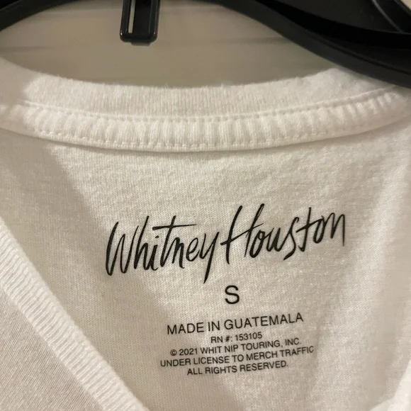 SOLD❗️Whitney Houston white tee - Picture 2 of 2
